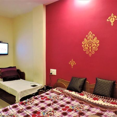 Hotel Sunshine Харідвар Екстер'єр фото